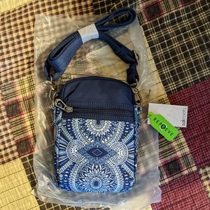 Sakroots On The Go mini crossbody